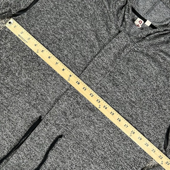 Dolan Anthropologie Hooded Soft Gray Full Zip Cardigan Women Medium Pockets Warm - Picture 12 of 15